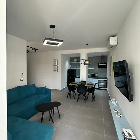 Blue Retreat *