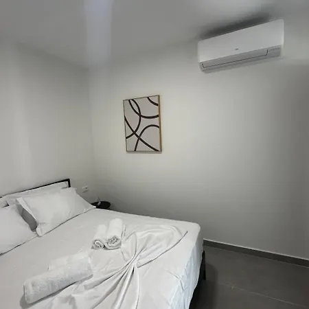 Blue Retreat Apartmán Golem (Tirana)