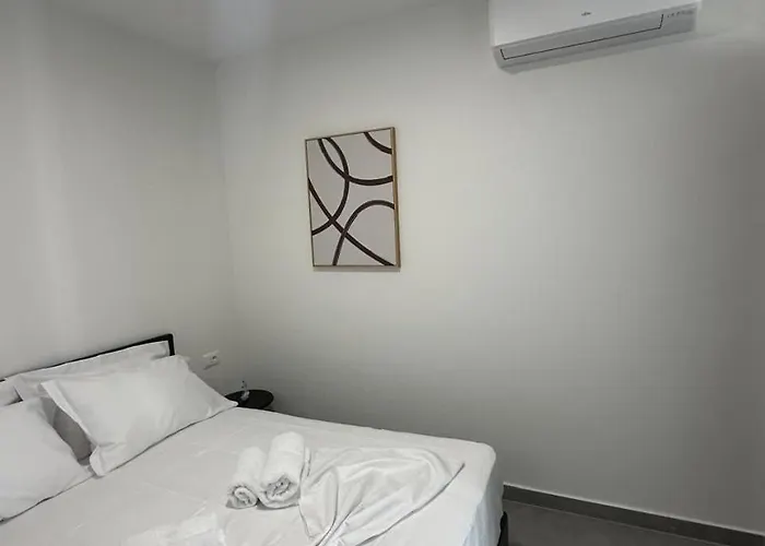 Blue Retreat Apartmán Golem (Tirana)